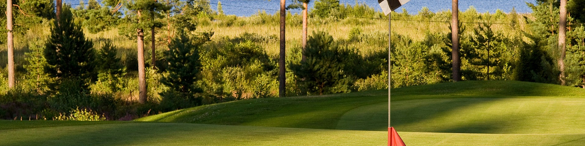GOLF RUNDT OM VÄNERN